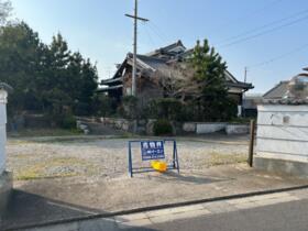 三重県津市白塚町
