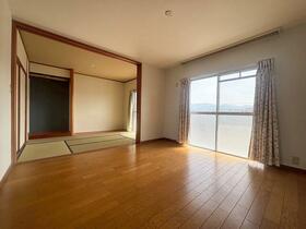 福岡県福岡市早良区南庄４丁目