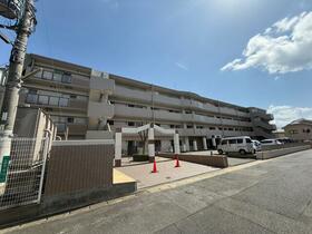 福岡県福岡市東区松崎４丁目