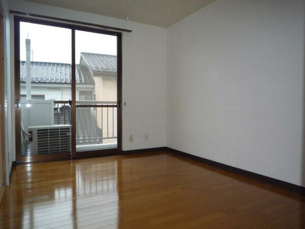 apartment 福島県伊達市保原町字宮下
地図を見る