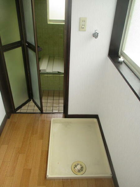 detached 宮城県塩竈市赤坂

地図を見る