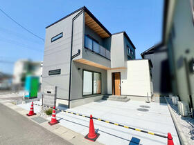 高知県高知市朝倉本町１丁目