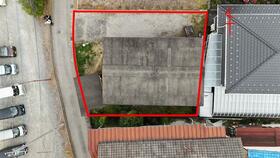 山梨県笛吹市石和町松本