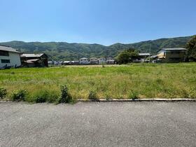 徳島県吉野川市川島町学字辻