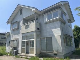 秋田県湯沢市山田字上六日町