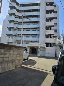 福岡県北九州市小倉北区上富野３丁目