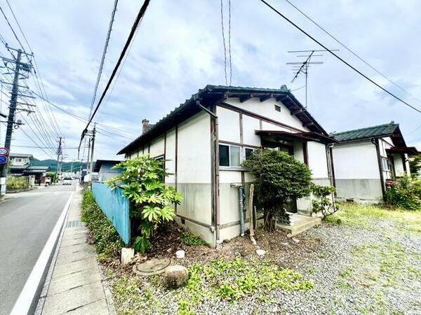 detached 福島県福島市渡利字岩崎町

地図を見る