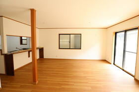 群馬県太田市西新町