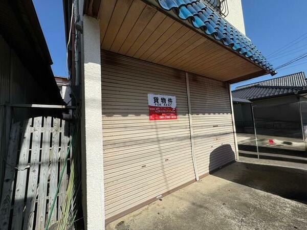 commercial 茨城県猿島郡境町坂花町
地図を見る