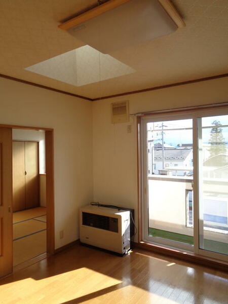 apartment 青森県十和田市西六番町
西六番町の賃貸情報を見る
物件地図