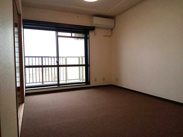 apartment 埼玉県入間郡毛呂山町岩井西１丁目
地図を見る