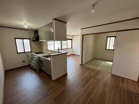 大阪府東大阪市西堤本通東２丁目