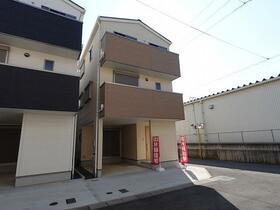 長野県岡谷市塚間町２丁目