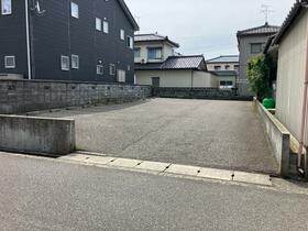 新潟県新潟市東区有楽３丁目