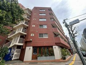 東京都港区南麻布５丁目