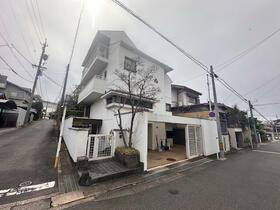 愛知県名古屋市昭和区広路町字梅園