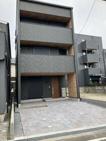 大阪府大東市三箇１丁目