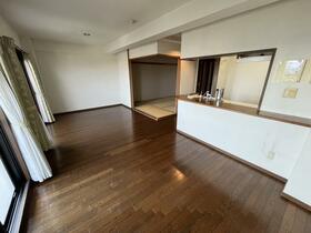 静岡県浜松市中央区新津町