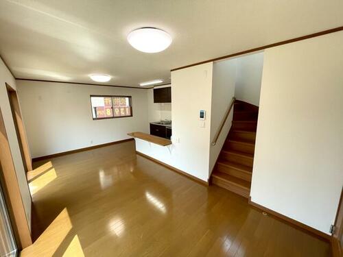 detached 山形県米沢市万世町牛森