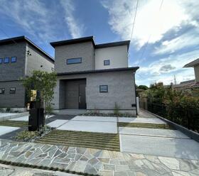 山口県下関市山の田中央町