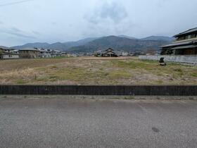 山梨県韮崎市下祖母石