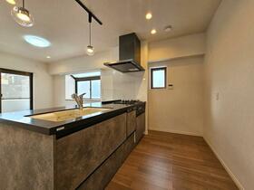 福岡県福岡市南区野間２丁目