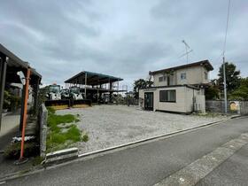 富山県富山市高屋敷