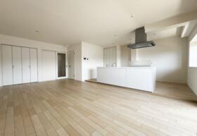 福岡県福岡市城南区神松寺３丁目