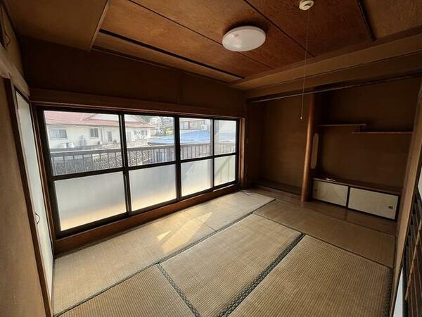 detached 群馬県渋川市金井

地図を見る