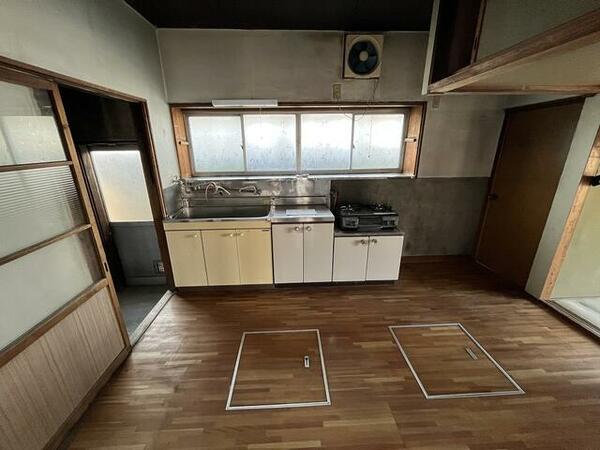 detached 群馬県渋川市金井

地図を見る