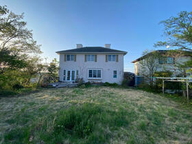 東京都町田市東玉川学園１丁目