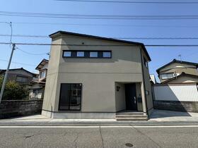 石川県金沢市千木１丁目