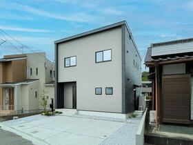 福岡県糸島市神在東２丁目