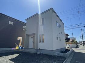 秋田県秋田市泉中央５丁目