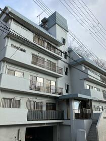 兵庫県神戸市灘区鶴甲３丁目