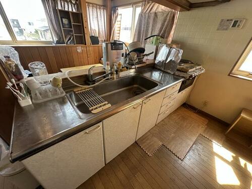 detached 福島県会津若松市御旗町