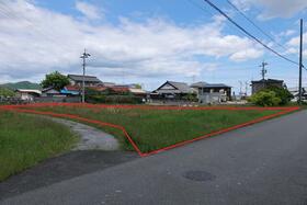 岐阜県揖斐郡池田町萩原