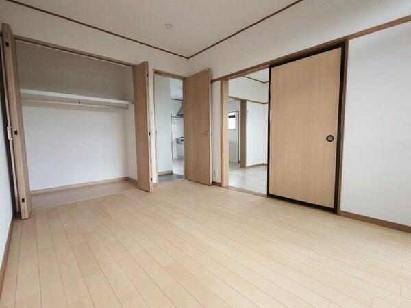 apartment 福島県双葉郡富岡町大字本岡字新夜ノ森
地図を見る