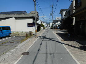 長野県上田市中央西１丁目