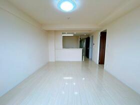 アルファスマート丸亀城東　８０３