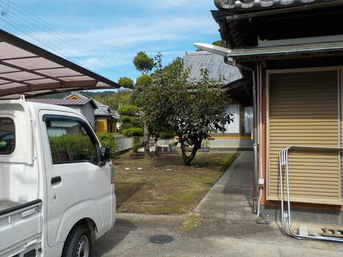 Image 19