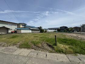 秋田県秋田市外旭川字前谷地