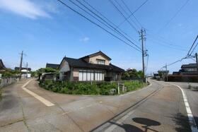 富山県射水市沖塚原