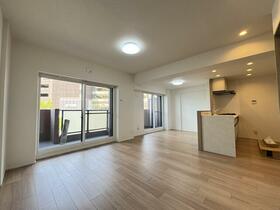 北海道札幌市白石区東札幌四条1丁目