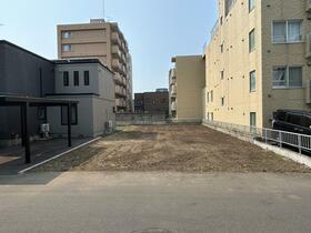 北海道札幌市中央区南十二条西１６丁目
