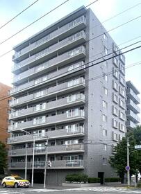 北海道札幌市中央区北六条西１６丁目