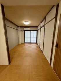 静岡県沼津市本錦町