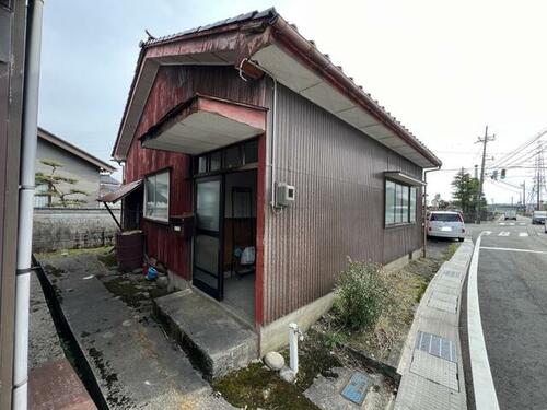 detached 富山県射水市布目