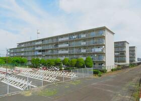 エミネンス小山　１号棟　ワイドスパン（南面３室）