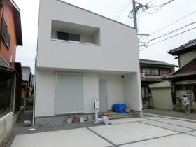 三重県津市高茶屋２丁目